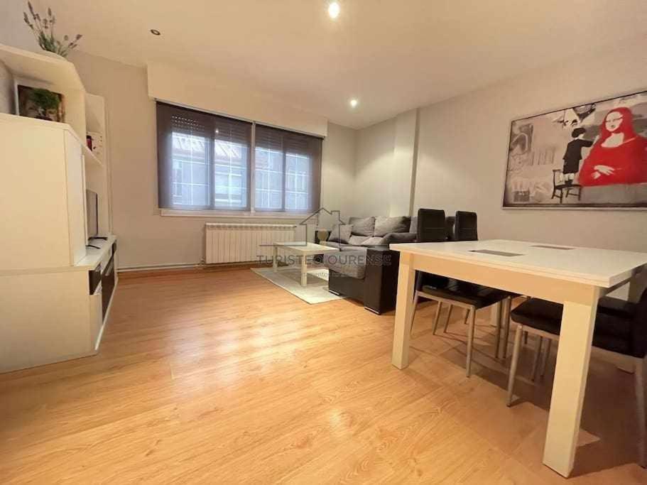 O Cuarto De Abastos Daire Ourense Dış mekan fotoğraf